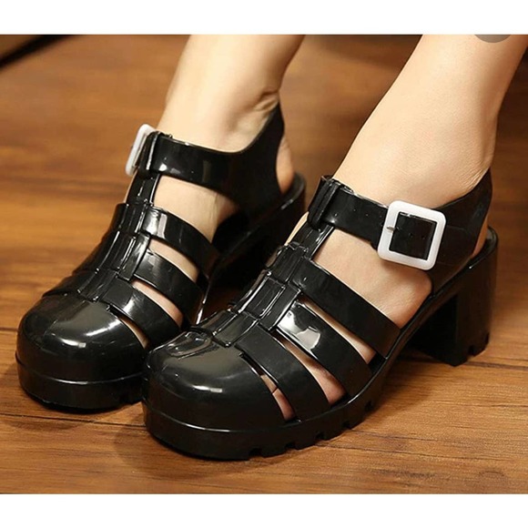 Viva Shoes - Gladiator heeled jelly sandals! Sz 38 (7)